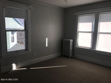 40 Ridge St unit 2nd fl, Greenwich, CT 06830 - photo 5