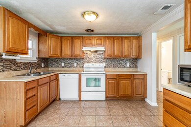 5305 Seaboard Ave, Jacksonville, FL 32210 - photo 5