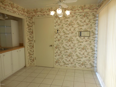 7232 Holiday Hill Cir N, Jacksonville, FL 32216 - photo 7