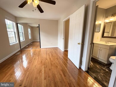 7653 Stana Ct, Lorton, VA 22079 - photo 5