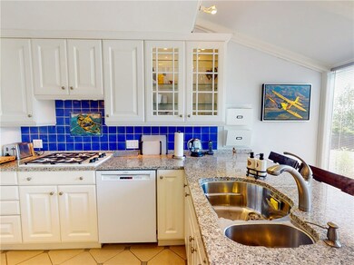 15 Hammersmith Rd unit 18, Newport, RI 02840 - photo 6