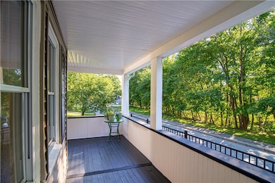 7 Cross St, Smithfield, RI 02917 - photo 5