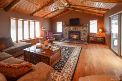 Living Room.
