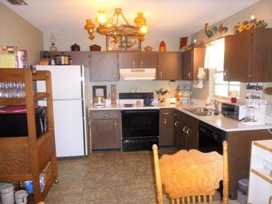 314 Central Ave, Frostproof, FL 33843 - photo 4