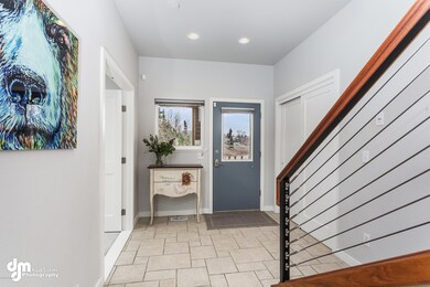 Entryway 8067-FULL