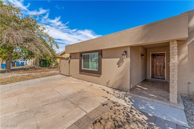 3578 Anthony Dr, Las Vegas, NV 89121 - photo 5