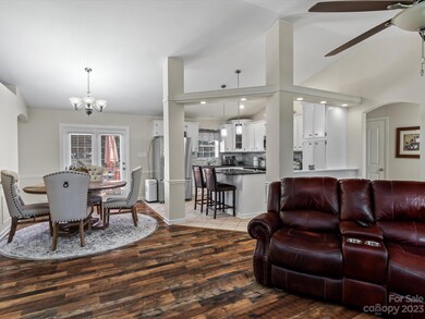 107 Foy Ln, Statesville, NC 28625 - photo 5