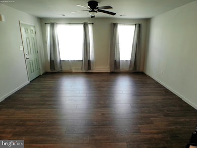 3088 Goshen Dr unit M64 L, Pennsburg, PA 18073 - photo 4