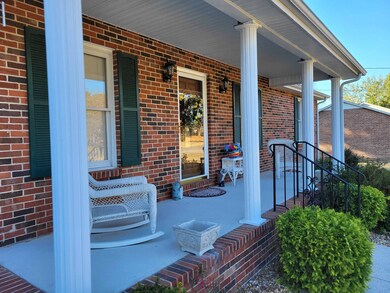 412 Dot Cir, Shelbyville, TN 37160 - photo 3