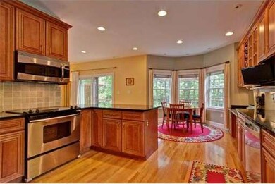 14 Fisher Ave, Wellesley, MA 02482 - photo 5