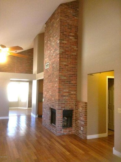 1333 N Jamaica Way, Gilbert, AZ 85234 - photo 3