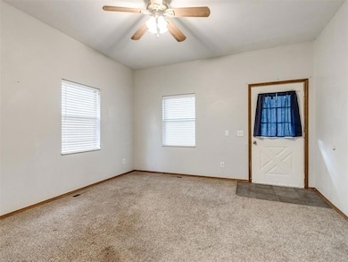 602 S 6th St, Kingfisher, OK 73750 - photo 6