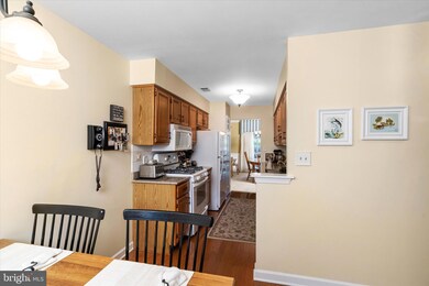 13 Endsleigh Place, Trenton, NJ 08691 - photo 6