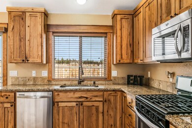 20593 Dylan Loop, Bend, OR 97702 - photo 4