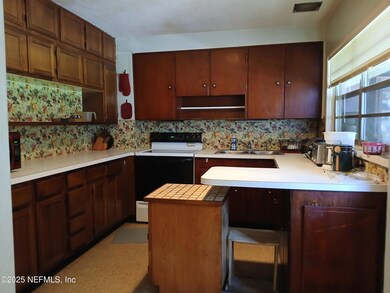 Kitchen 1a