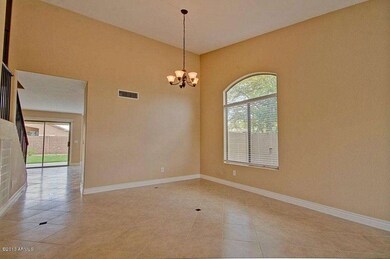 FORMAL LIVING