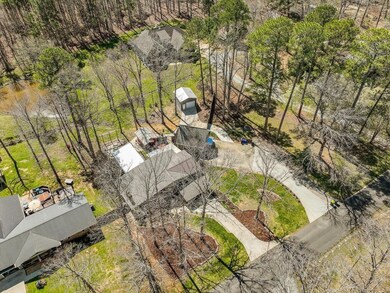 138 Oakwood Dr, Pittsboro, NC 27312 - photo 5