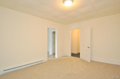 661 Main St unit 4, Slatington, PA 18080 - photo 5