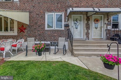 1046 Oakwood Dr, Glenolden, PA 19036 - photo 4