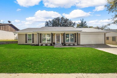 1812 Chattanooga Dr, Bedford, TX 76022 - photo 3