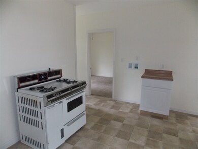 11 Hooker Hill Rd, Saint Johnsbury, VT 05819 - photo 5