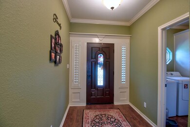 112 Cheyenne Dr, Gainesville, TX 76240 - photo 5