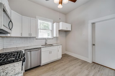 1105 W Chestnut St, Denison, TX 75020 - photo 4