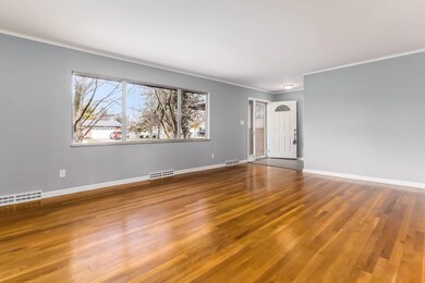 [009] 2715 Scottwood Rd, Columb