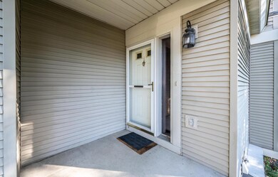 1408 McAndrews Rd E unit 8, Burnsville, MN 55337 - photo 2