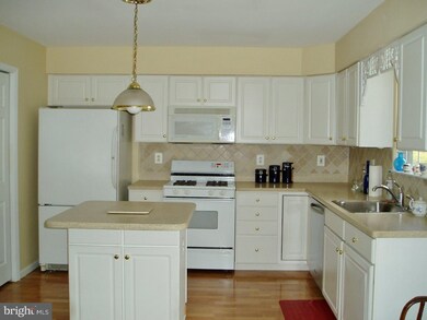 212 Gaunt Dr, Mickleton, NJ 08056 - photo 6