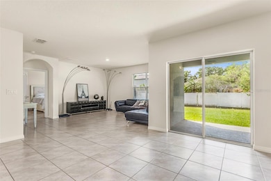 4088 Sherlock Ct, Orlando, FL 32824 - photo 4