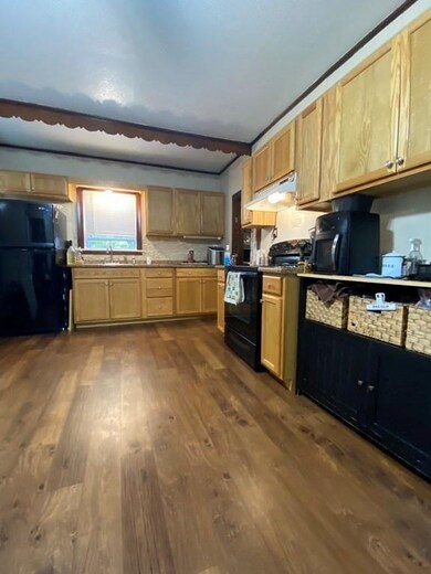 6 Columbus Ave, Taunton, MA 02780 - photo 3