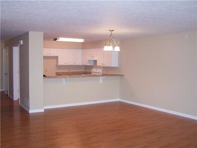 1532 Tipton Ln, Columbus, IN 47201 - photo 3