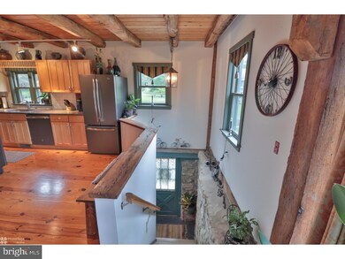 4885 Jasper Rd, Emmaus, PA 18049 - photo 7