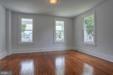 1625 E Chocolate Ave, Hershey, PA 17033 - photo 6