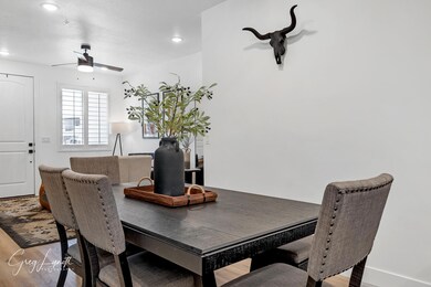 Dining 2
