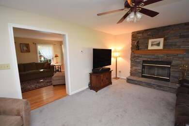 494 Market Hill Rd, Amherst, MA 01002 - photo 6