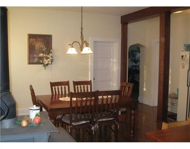 Kitchen. Large eat-in-kitchen