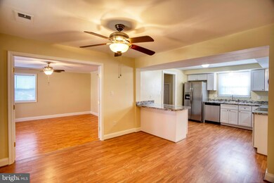 3595 Elsa Ave, Waldorf, MD 20603 - photo 5