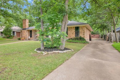 4001 Hidden Valley Dr, Denison, TX 75020 - photo 3