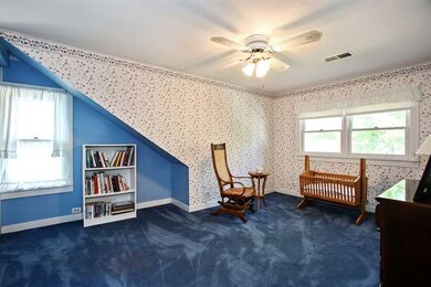 354 N Highland Ave, Elmhurst, IL 60126 - photo 7