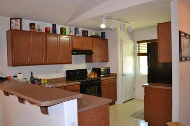 900 W Broadway Ave unit 36, Apache Junction, AZ 85120 - photo 2