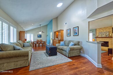 2724 Bitternut- living rm