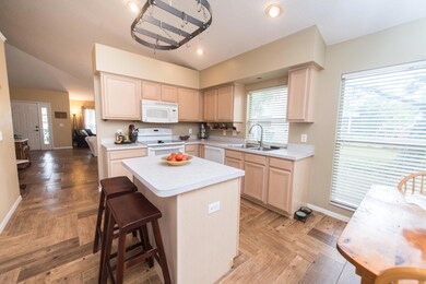 747EthanGlenWay-0011