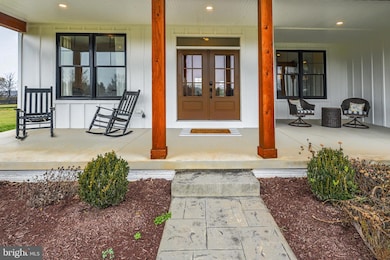 165 Ancient Oak Ln, Berryville, VA 22611 - photo 5