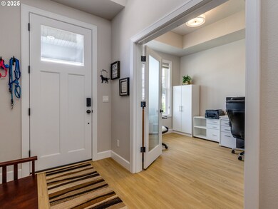 853 NE 17th Ave, Canby, OR 97013 - photo 4