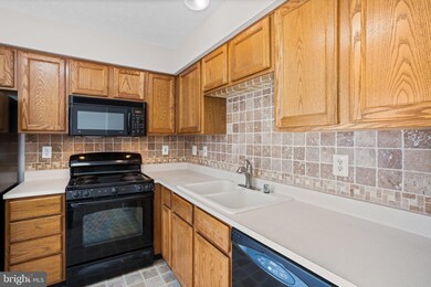 6649 Cambria Terrace, Elkridge, MD 21075 - photo 6