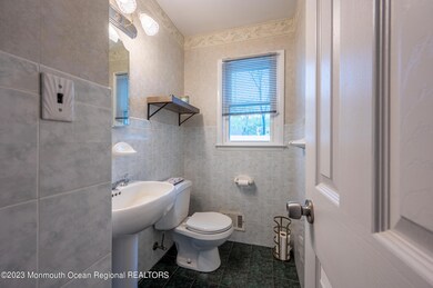 30 N Westfield Rd, Howell, NJ 07731 - photo 4