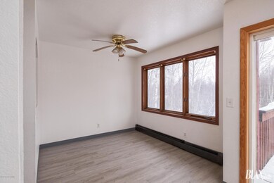 105_021220_realestate