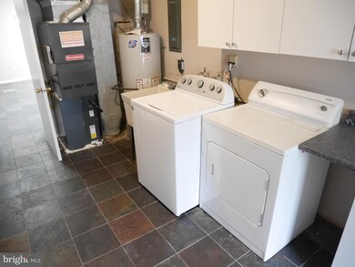 15802 Penn Manor Ln, Bowie, MD 20716 - photo 7